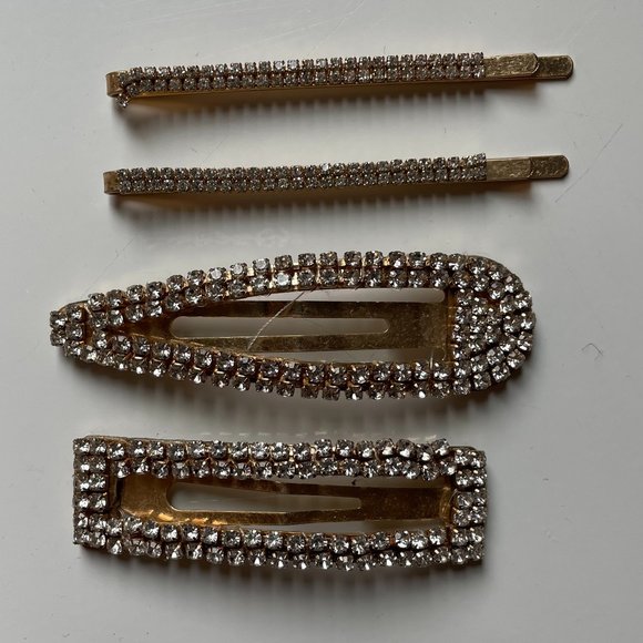 ZARA set of 4 hair clips - Picture 1 of 1